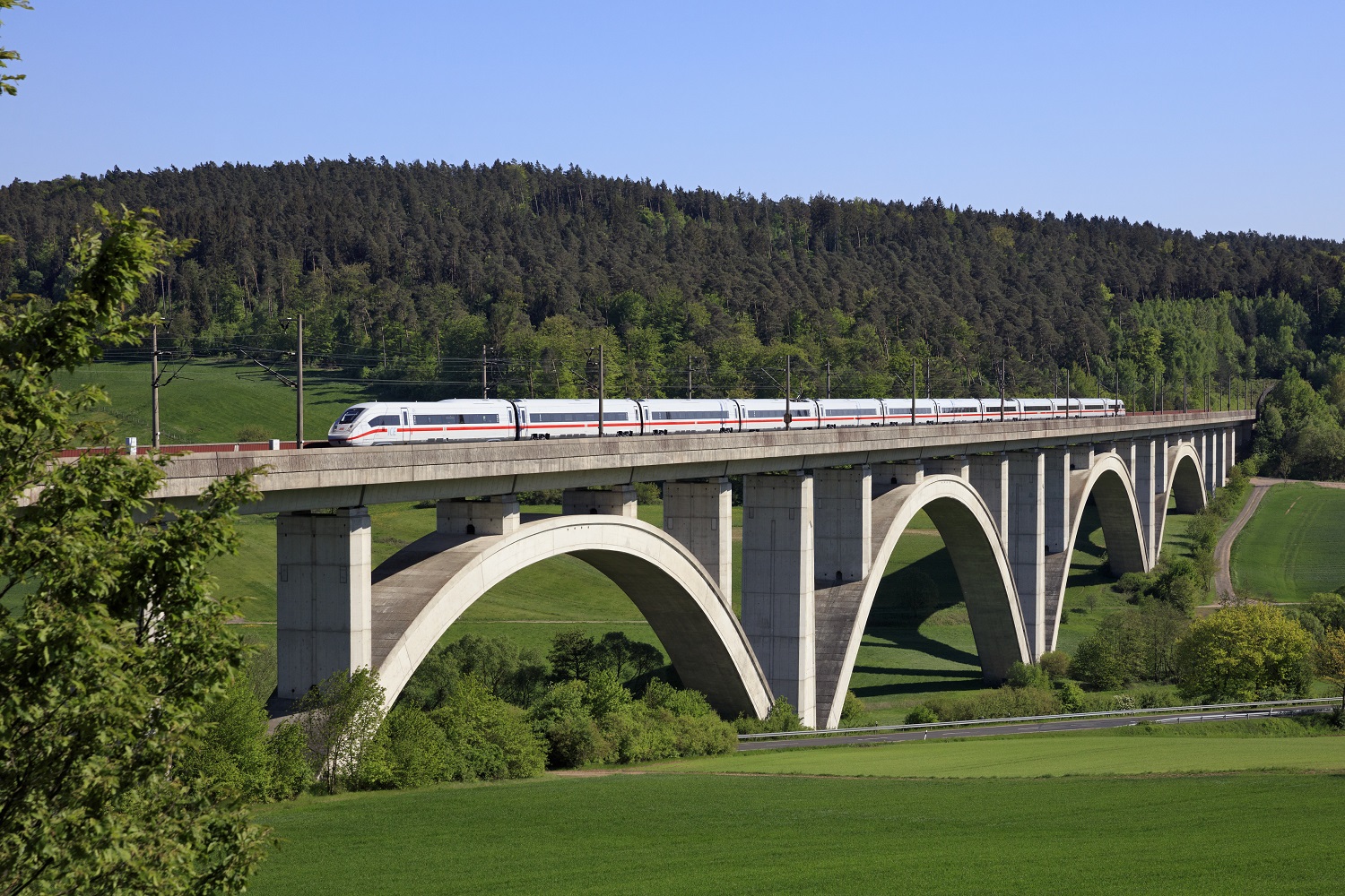 DB setzt Sanierung der Schnellfahrstrecke Hannover
