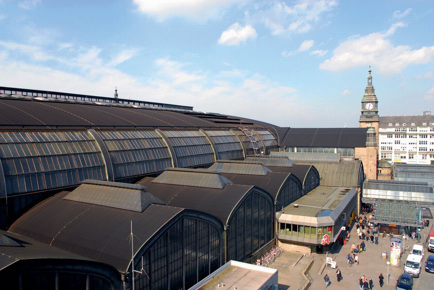 Bahnhöfe der Deutschen Bahn | Deutsche Bahn AG