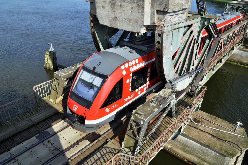 Erneuerung Klappbrücke über die Schlei bei Lindaunis