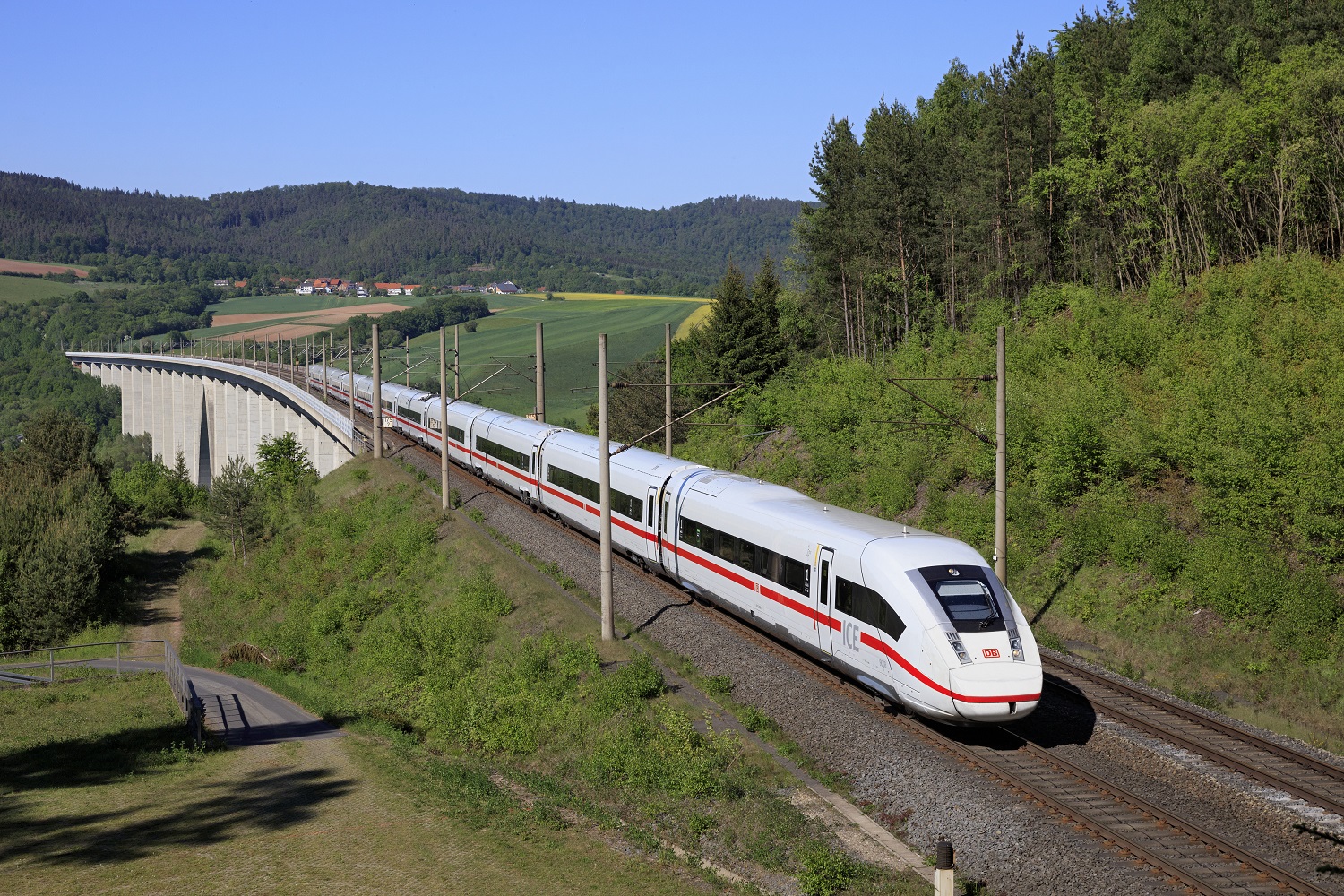 DB setzt Sanierung der Schnellfahrstrecken fort