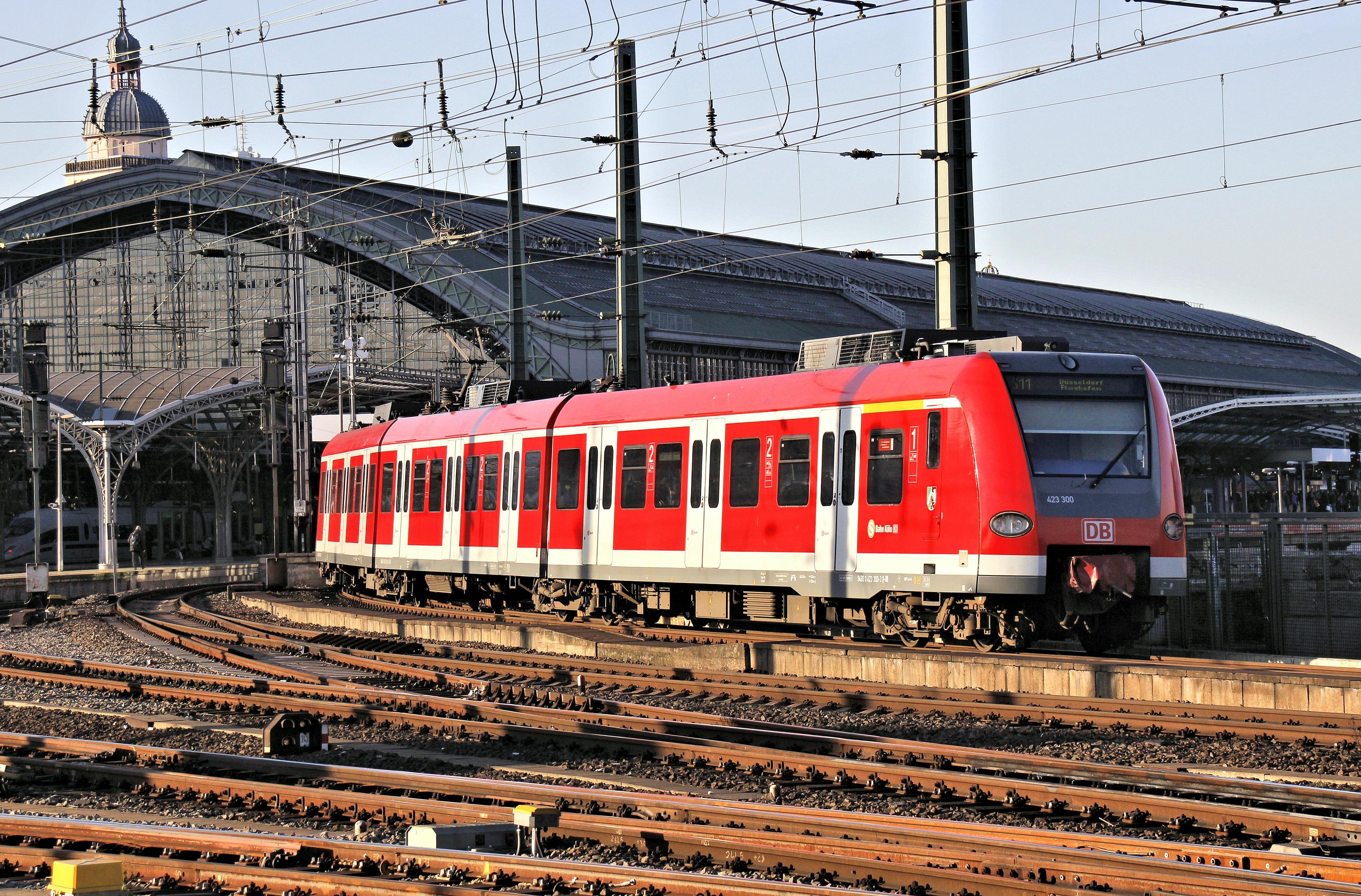 Meilenstein für den Bahnknoten Köln Startschuss für die