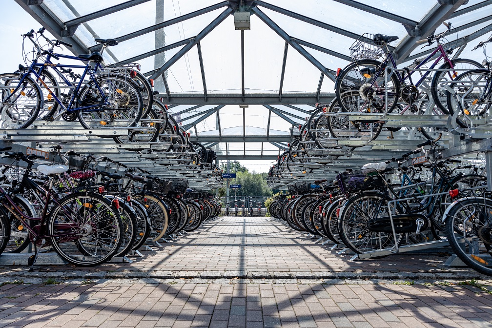 Mit dem Radl zum Bahnhof 800 neue Fahrradstellplätze am