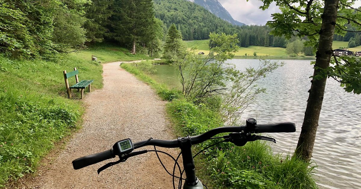Von der Schiene auf den Sattel DB bietet Radverleih am Bahnhof