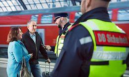 DB Sicherheit - Präsenz- und Präventionsstreife am Bahnhof