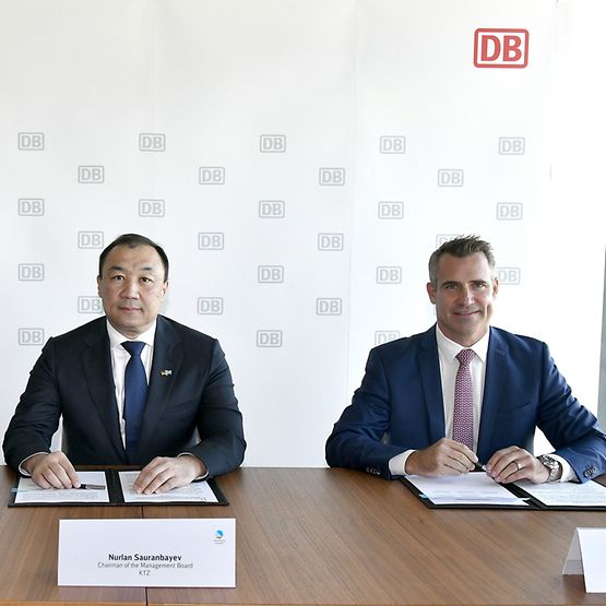 Zhanibek Taizhanov, Nurlan Sauranbayev and Niko Warbanoff