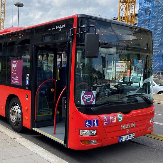 Symbolbild Ersatzverkehrsbus (Foto: DB AG)