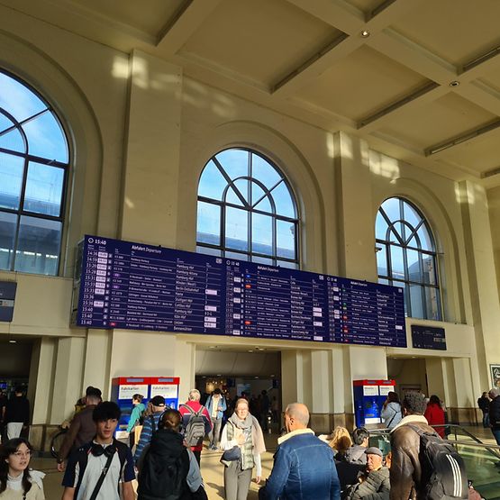 Neue Anzeigetafeln Hannover Hbf