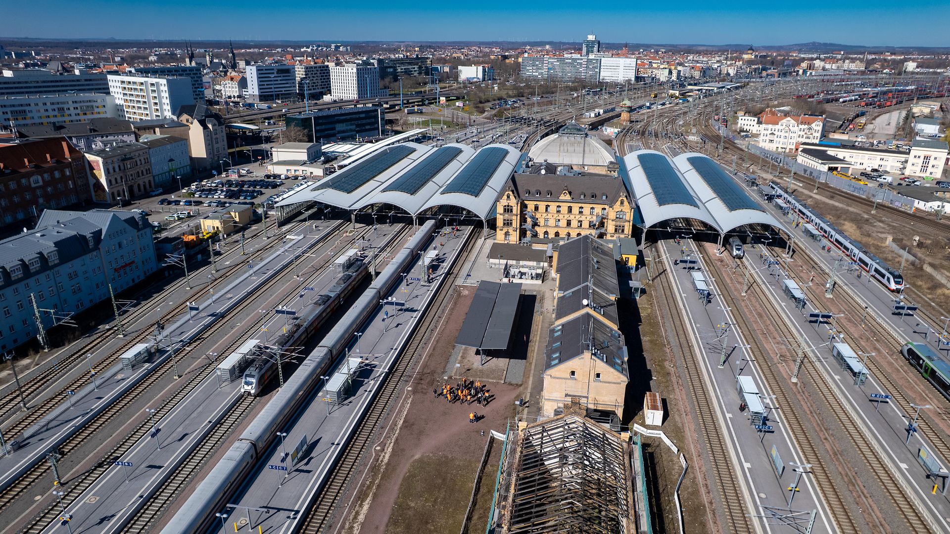 Luftbildaufnahme Hauptbahnhof Halle (Saale)