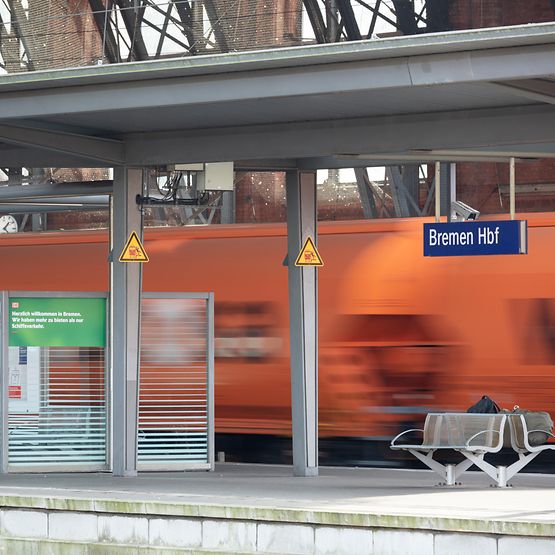 Bahnsteig im Bremer Hauptbahnhof