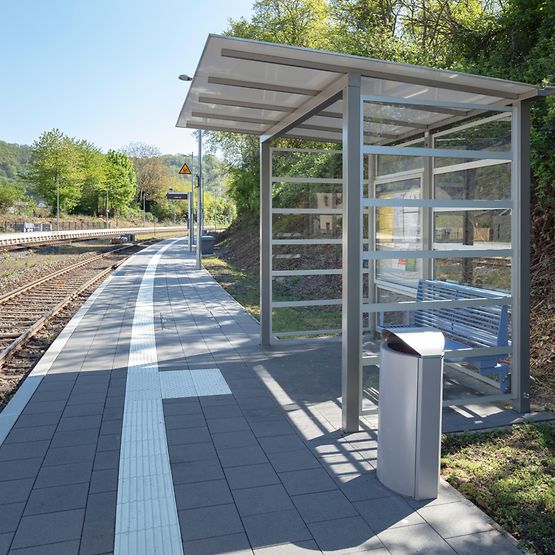 Bahnsteig am Zukunftsbahnhof Nievern
