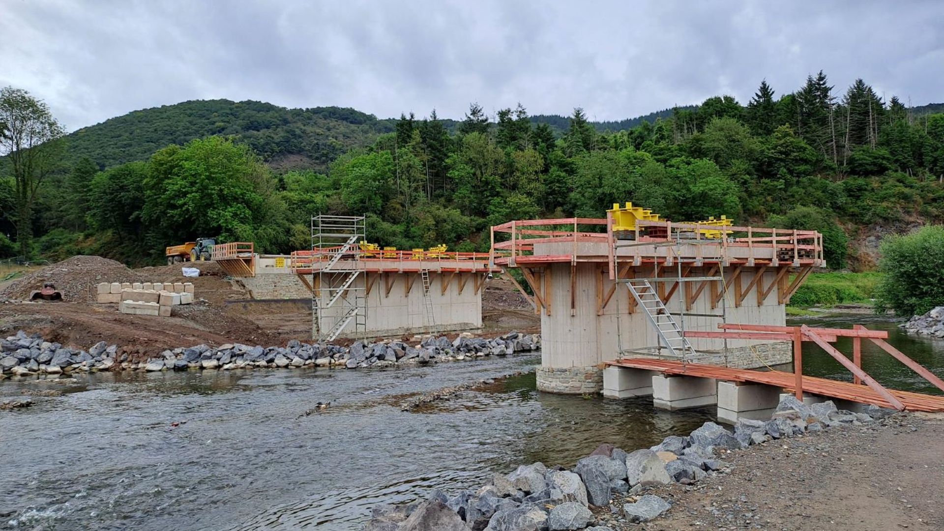 Die letzte Ahrtal-Brücke im Bau