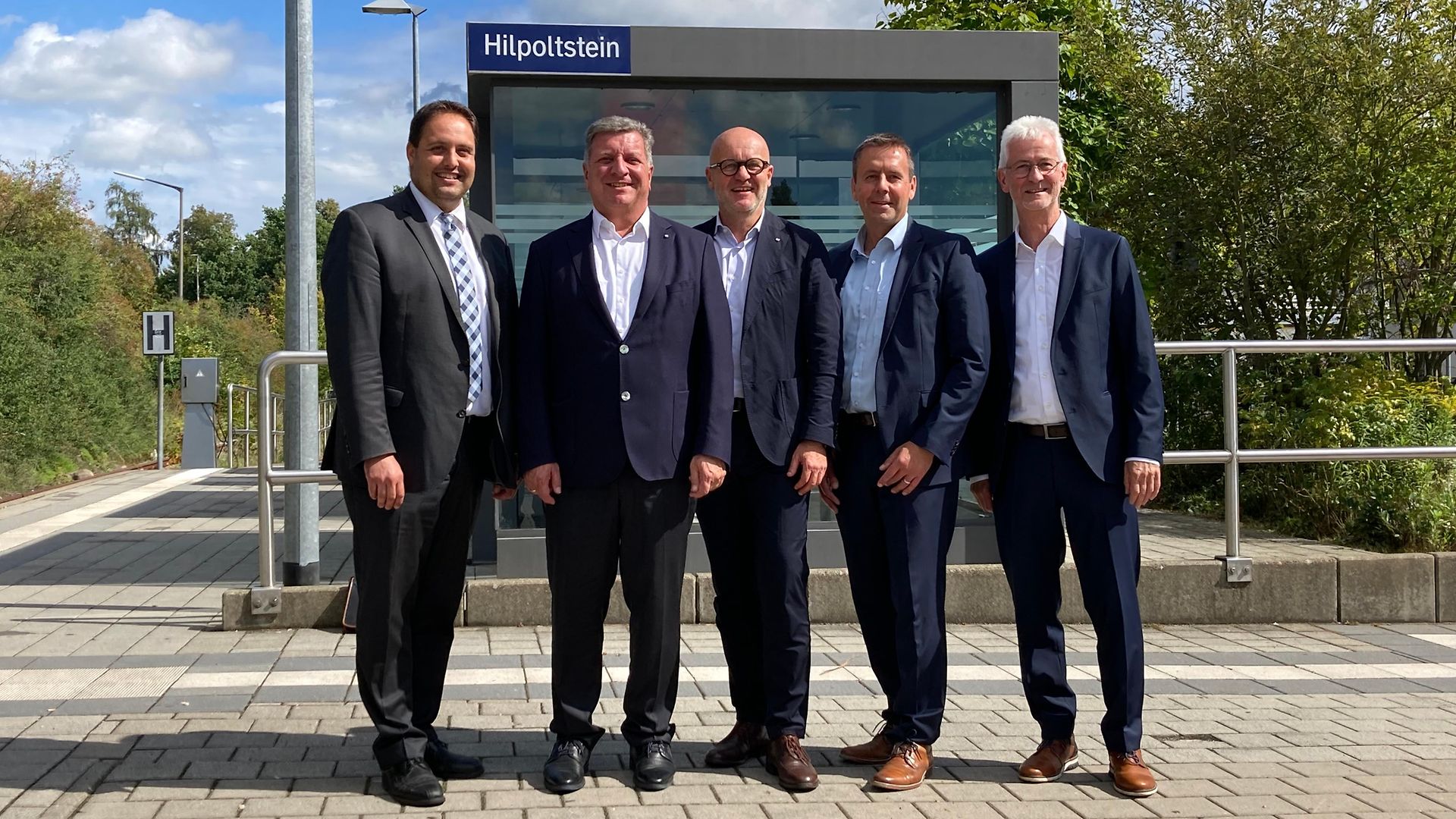 Gruppenfoto am Bahnhof Hilpoltstein