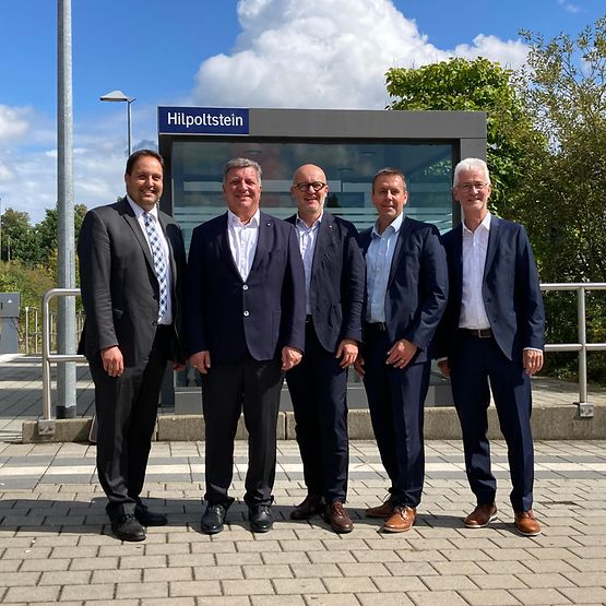 Gruppenfoto am Bahnhof Hilpoltstein