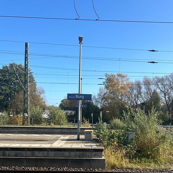 Am Bahnhof Bremen-Burg wird das neue ESTW in Betrieb genommen