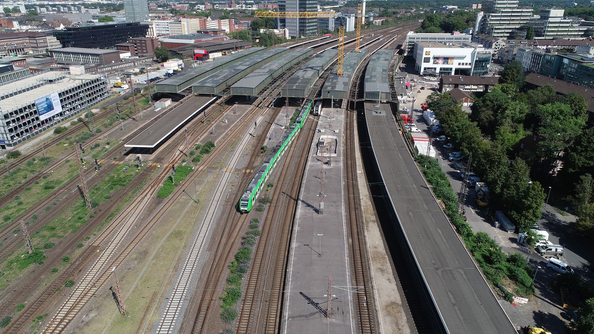 Luftbild des Duisburger Hauptbahnhofs vor der Modernisierung