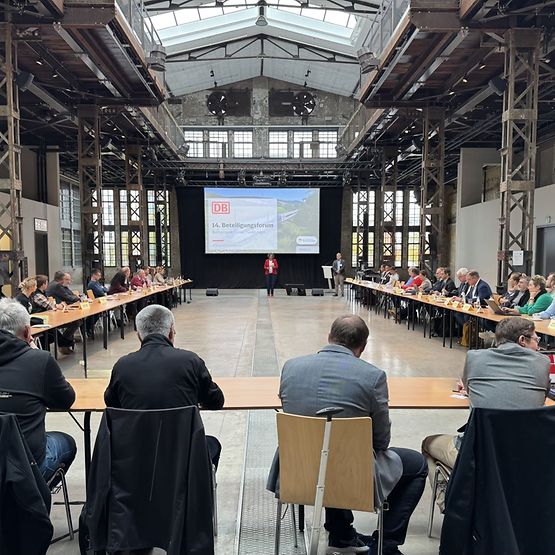 Teilnehmerrunde des Beteiligungsforums Fulda-Gerstungen