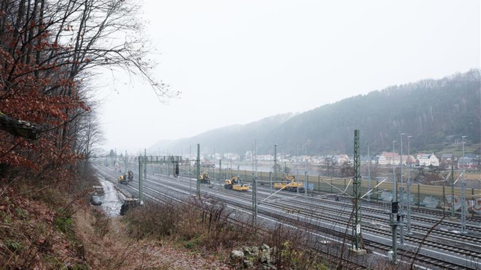 Bauarbeiten an der Strecke im Oberen Elbtal