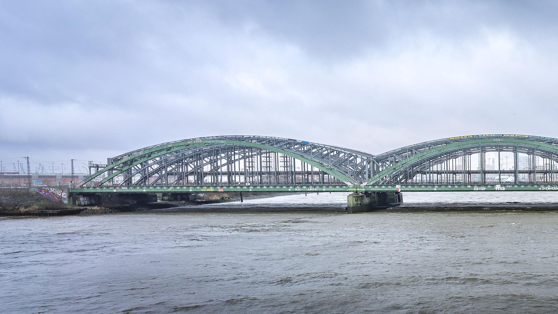 Die Norderelbbrücken