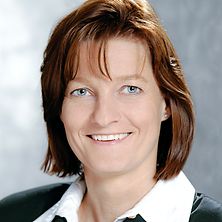 Dr. Alexandra Schmitz