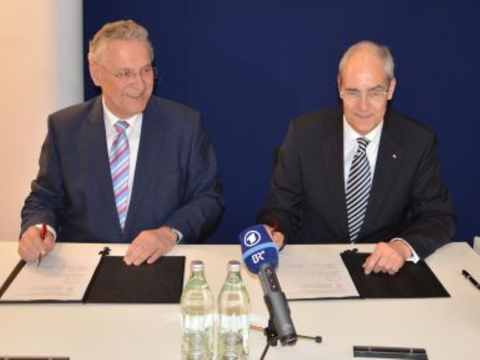 Quelle: DB Station&Service AG 40 Stationen Bayern 2015 - 2023