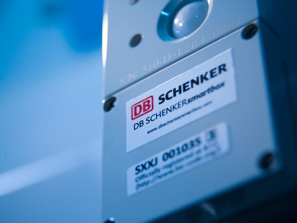 DB SCHENKERsmartbox easypharma