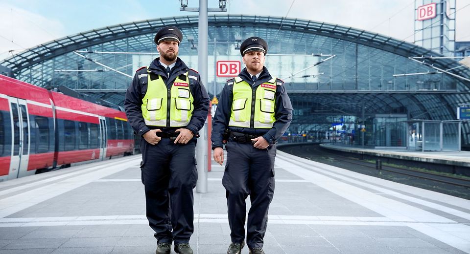 DB Sicherheit - Präsenz- und Präventionsstreife an Verkehrsstation
