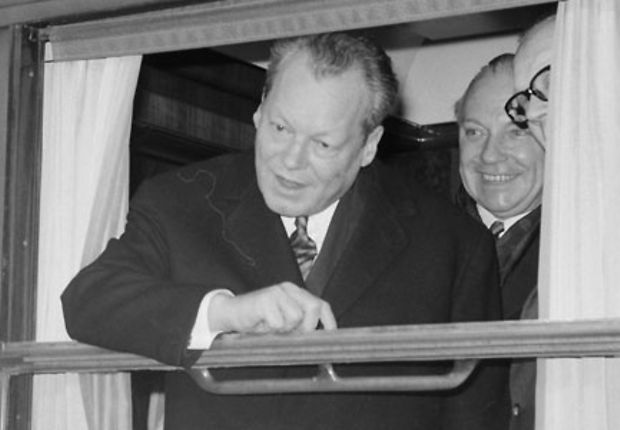 Bundeskanzler Will Brandt begibt sich 1970 auf die Reise in die DDR 