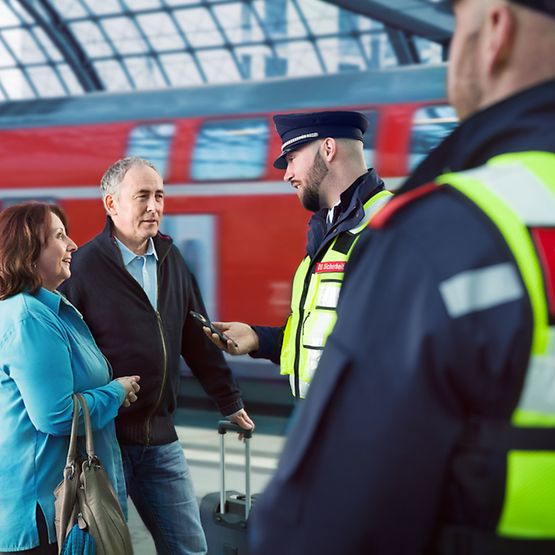 DB Sicherheit - Präsenz- und Präventionsstreife am Bahnhof