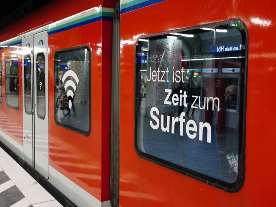 Auch für den Regionalverkehr setzt die DB auf kostenloses WLAN für Pendler im Nahverkehr.