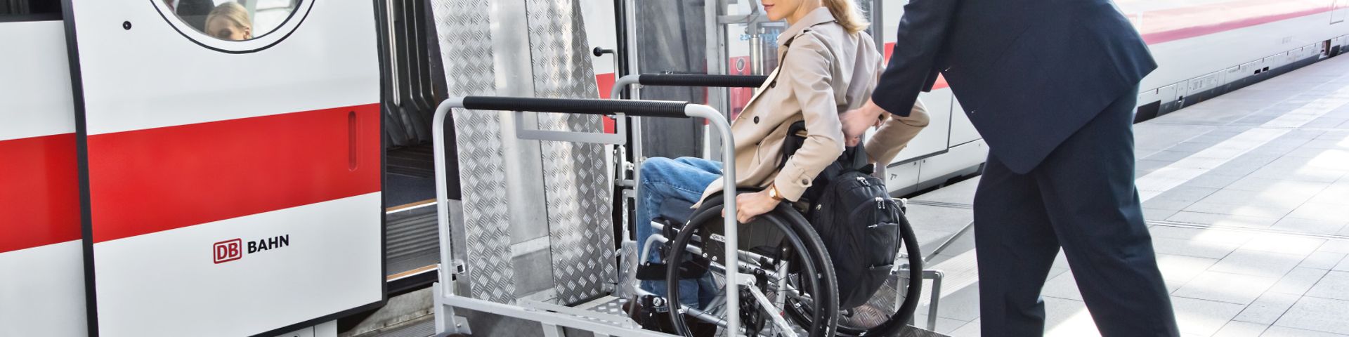 Service im Bahnhof