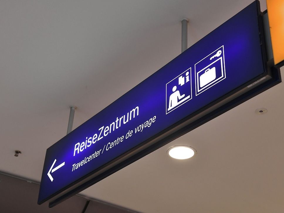 Hier geht es zu Reisezentrum