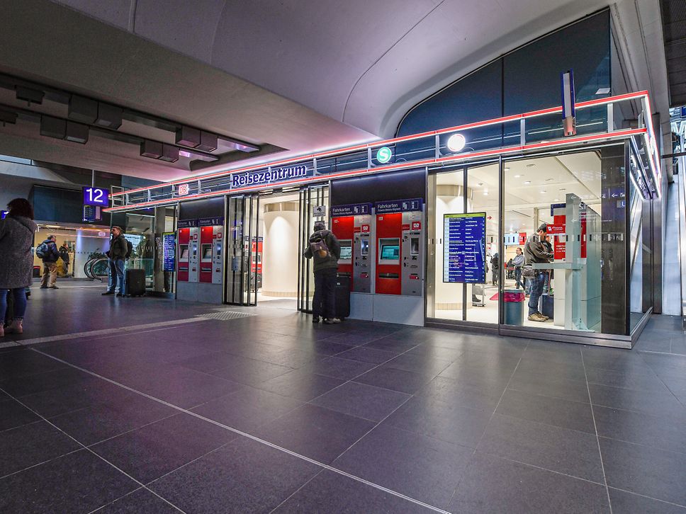 Reisezentrum im Hbf Berlin