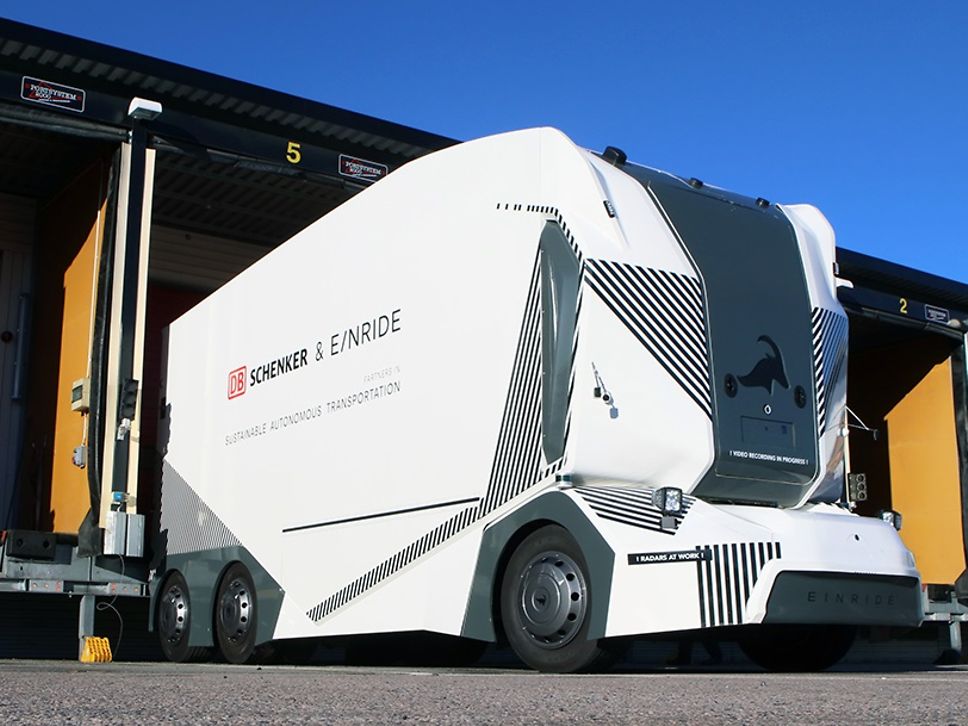 T-Pod self-driving electric truck 