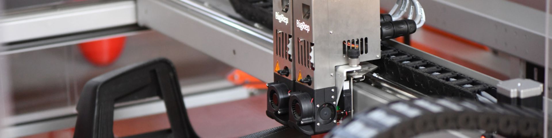 Ersatzteile für die DB aus dem 3D-Drucker: Kopfstütze für einen Regionalzug