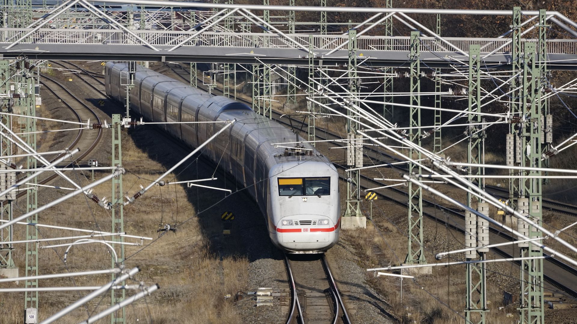 ICE 1 Baureihe 401 auf der Fahrt von Hamburg über Berlin nach München