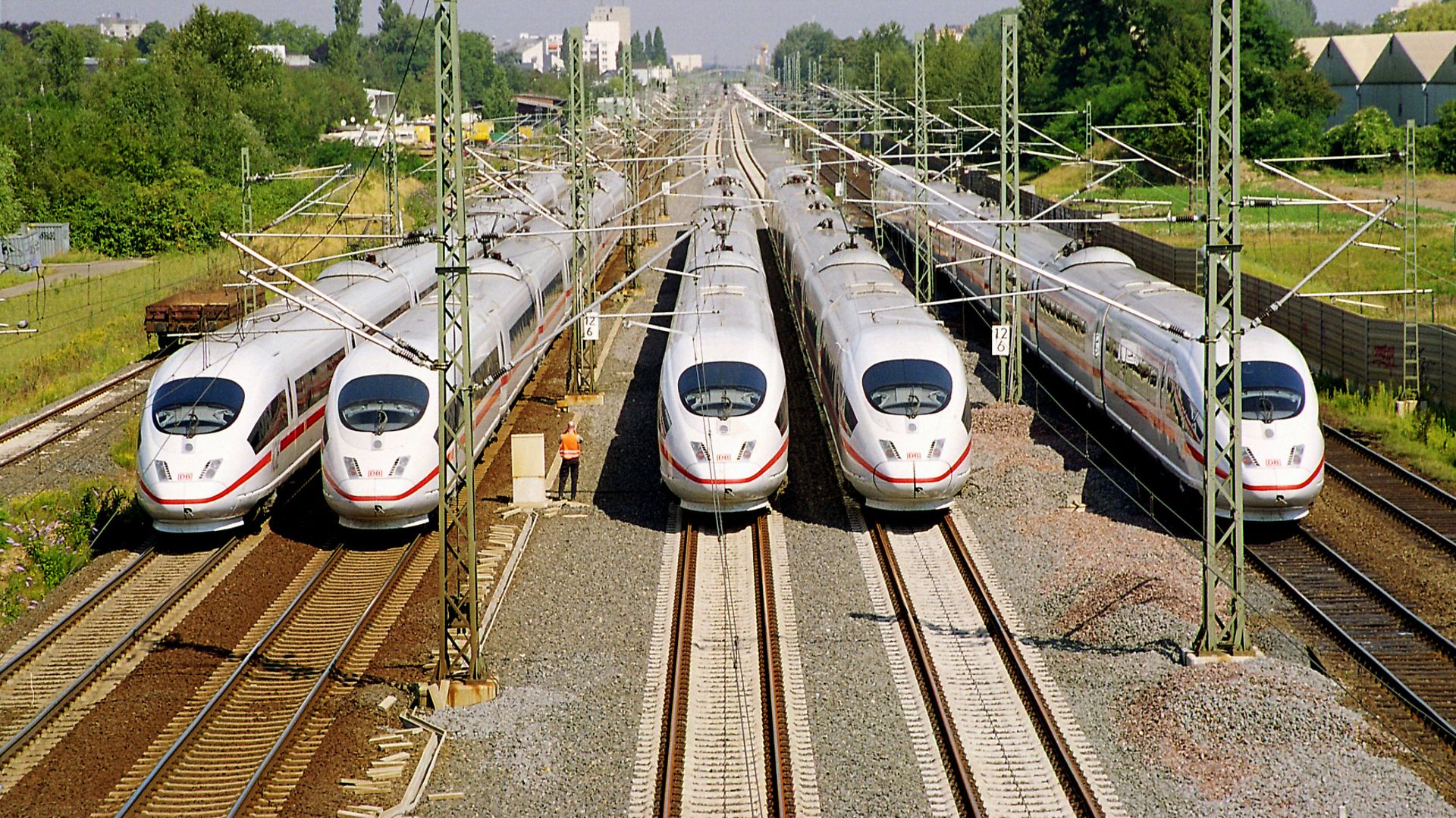ICE 3 - Baureihe 403 Parallelfahrt zur Eröffnung am 25.07.2002 auf der SFS Köln - Rhein/Main