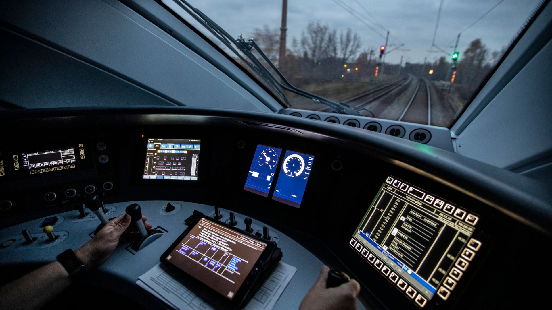 DB161773