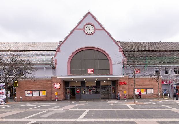 Sofortprogramm für attraktive Stationen Deutsche Bahn modernisiert den