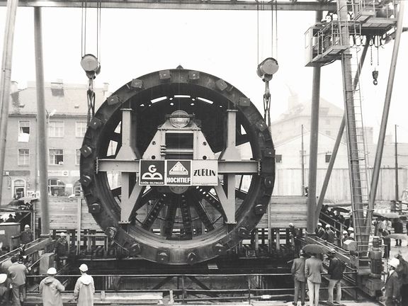 1968: Tunnelbau für die Stammstrecke in der Rosenheimer Straße (Foto: Historische Sammlung DB AG / Steidl)