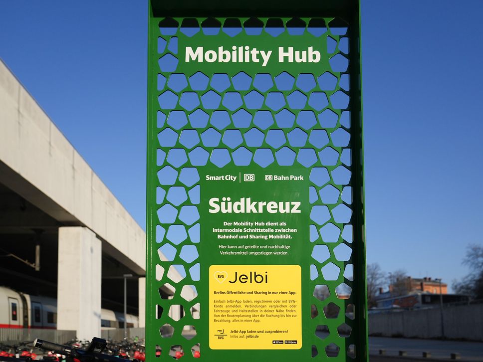 Mobility Hub am Bahnhof Berlin Südkreuz